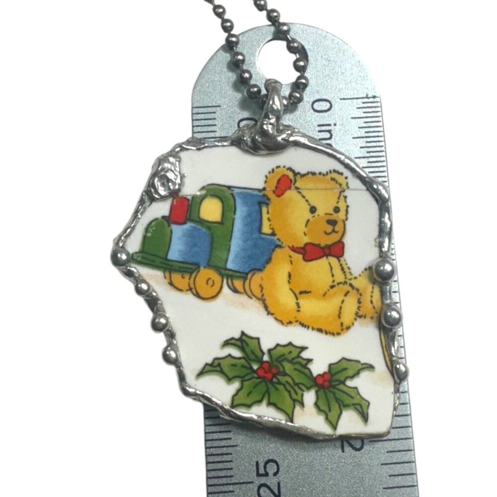 VNTG Holiday Broken China Teddy Bear w/ Presents Pendant Encased in Silver Bezel - Picture 7 of 14